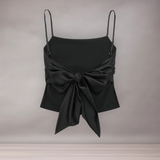 Najlepsza kobieta z drobnymi paskami | Elegancka drapowana