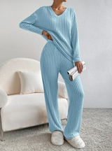 Ensemble deux pièces pour femme | Haut à col en V et pantalon à jambes larges
