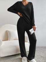 Ensemble deux pièces pour femme | Haut à col en V et pantalon à jambes larges