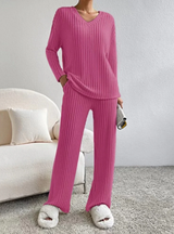 Ensemble deux pièces pour femme | Haut à col en V et pantalon à jambes larges