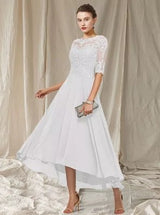 Robe de mariée avec détails en dentelle | Robe midi