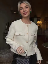 Veste Femme Courte Élégante | Détails Boutons