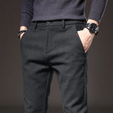 Tirenta | Slim pants made elegant