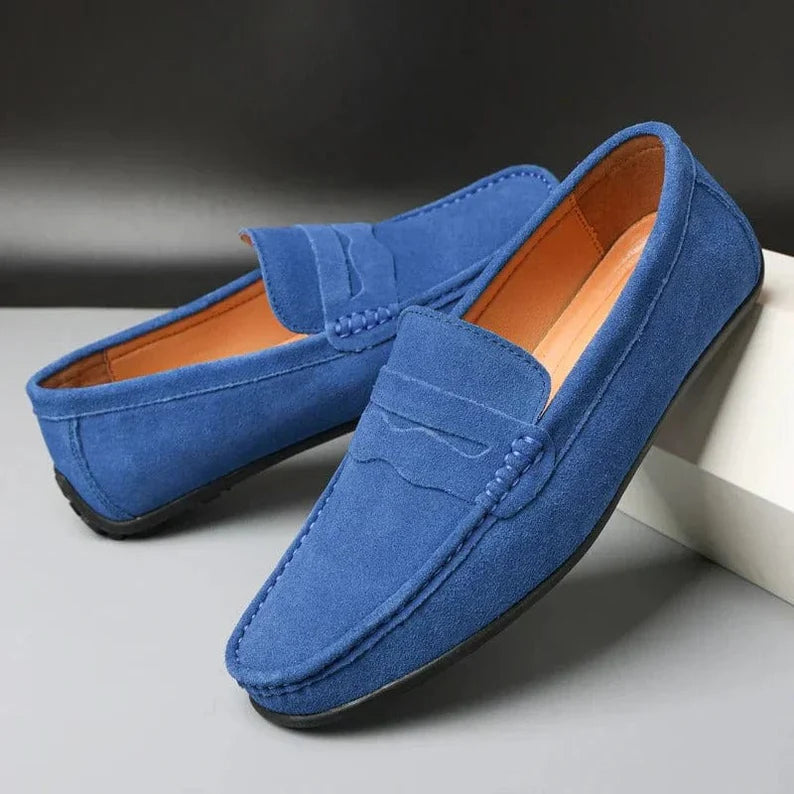 Tirenta | Mokasyny w zamszowej niedrogiej elegancji
